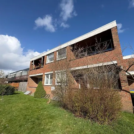 Modern, Quiet With Balcony & Parking Space *